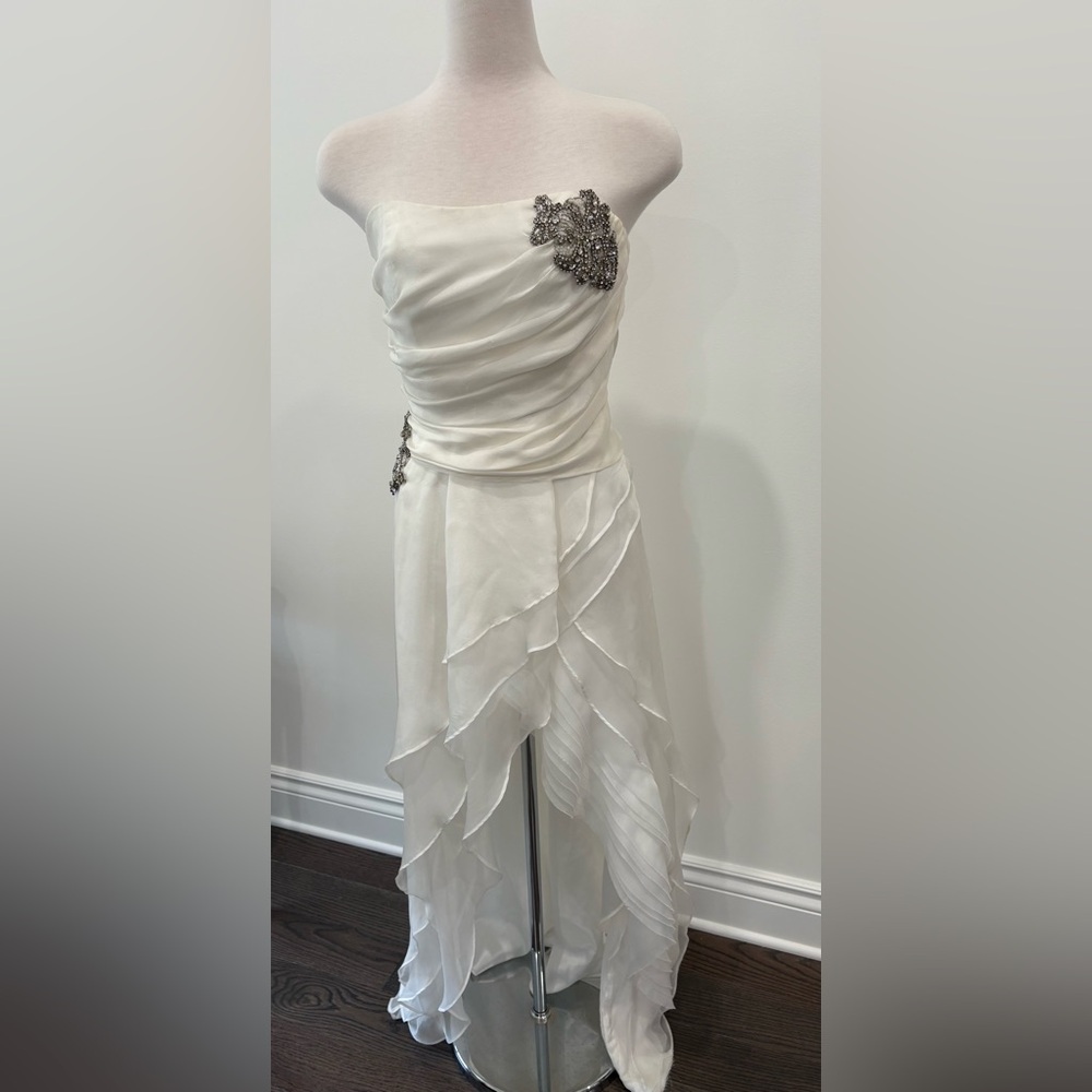 ABS by Allen Schwartz Strapless 100% Silk Ruffle Gown Size 8 NWT